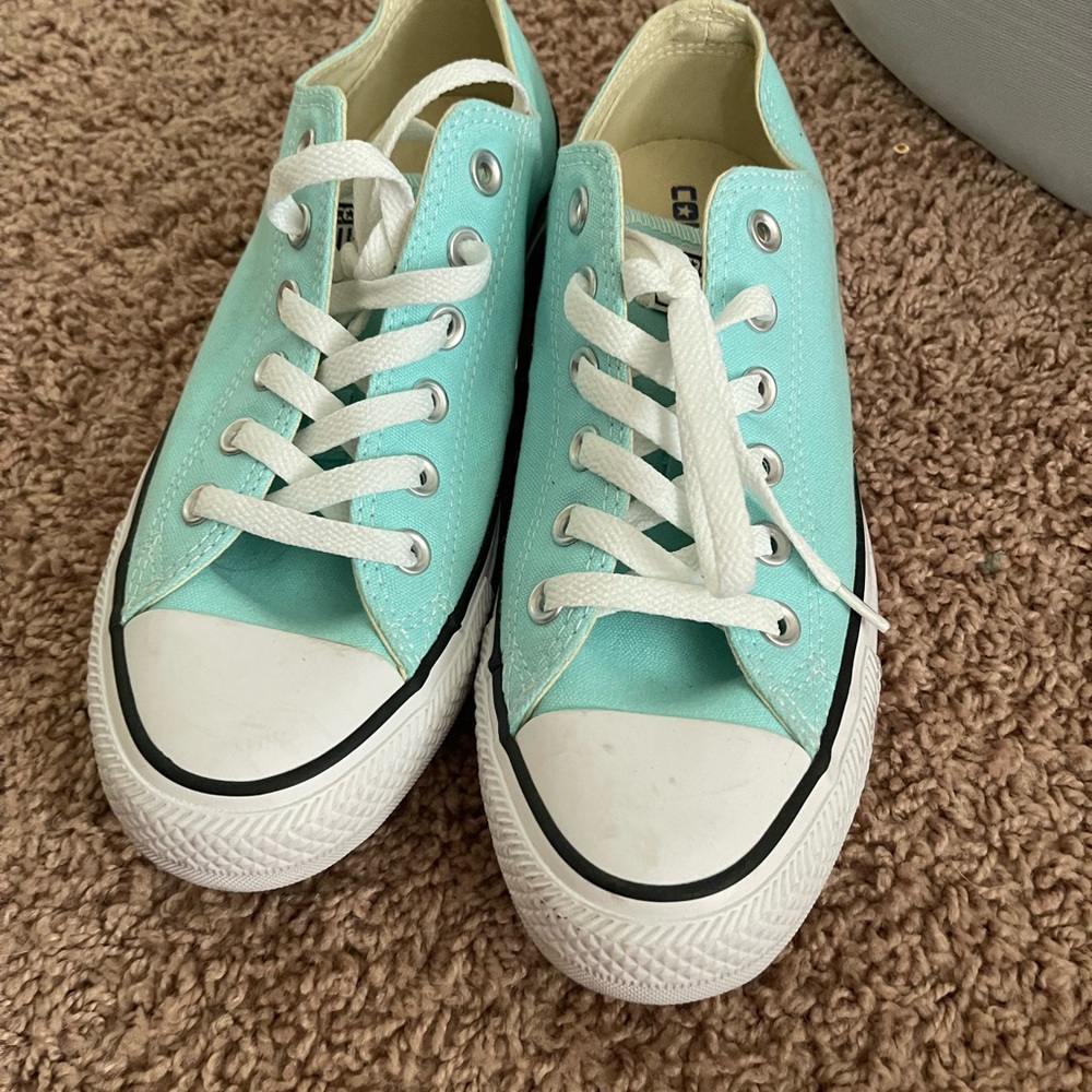 Blue Converse Women’s size 8